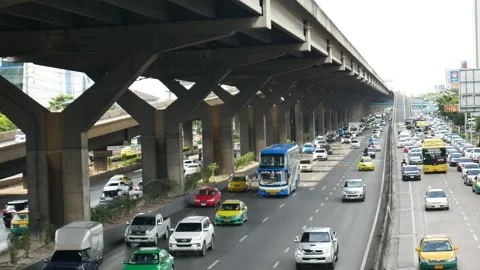 Traffic in city Stock Footage 289662791