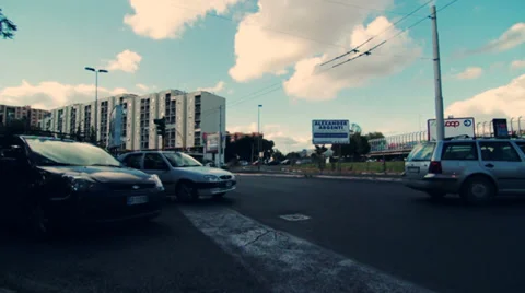 Traffic in a city (Timelaspe) Stock-Footage 33663708