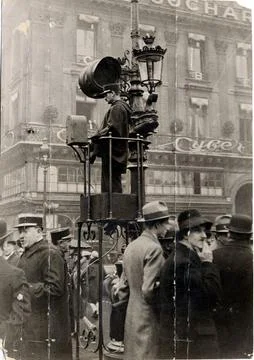 Traffic Control Tower Erected In The Place De L'opera Paris In 1928. Foto stock