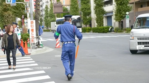 Traffic controller on a Road Vídeo Stock 98468212
