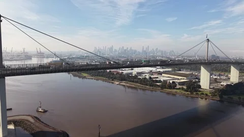 Traffic crossing west gate bridge in melbourne, australia Video stock 339304730