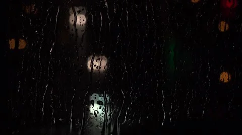 Traffic in the dark. 動画素材 68565319