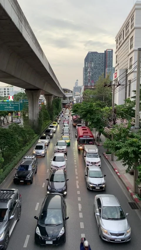 Traffic density during the day Stock Footage 239030918