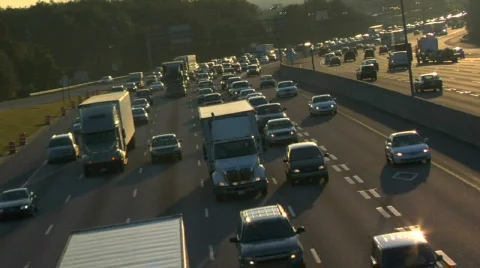 Traffic at dusk Stock-Footage 845144