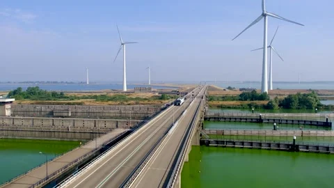 Traffic flows smoothly at the Krammer locks, Philipsdam, Netherlands. 스톡 동영상 275339798