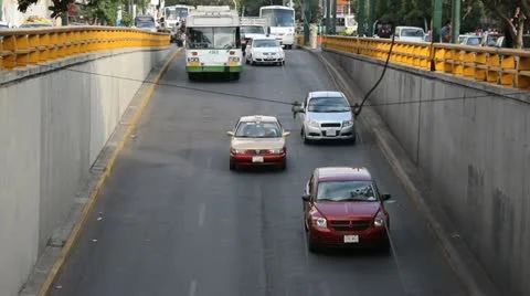 Traffic 動画素材 11105464