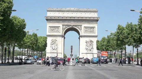 Traffic in Front of Arc De Triomphe Stock Footage 37695106