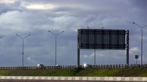 Traffic on the highway 스톡 동영상 8663476