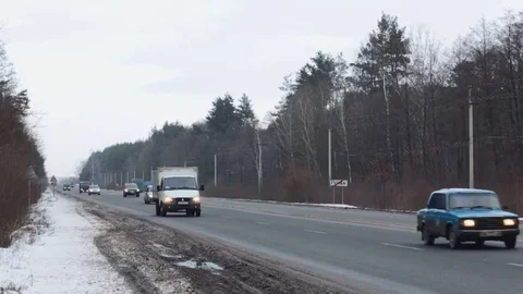 Traffic on the highway. Stock-Footage 85365066