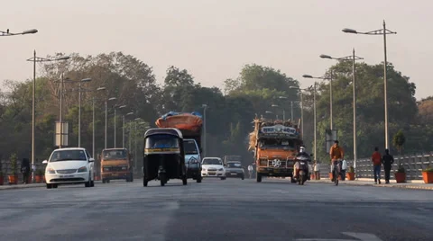 Traffic in India Stock Footage 37695651
