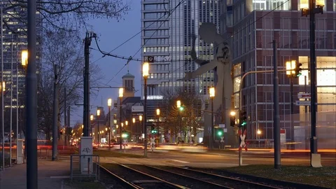 Traffic on an intersection in Frankfurt (Time-lapse in 4K) Stock Footage 79836067