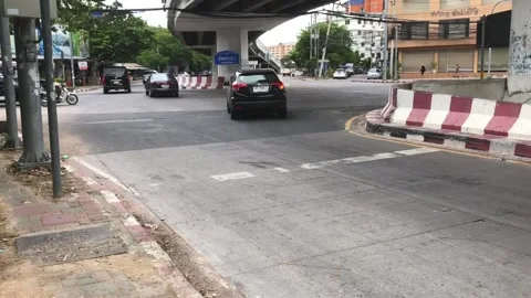 Traffic Intersection In Pattaya, Thailand Vídeo Stock 171249963
