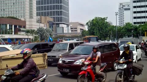 Traffic in Jakarta Video stock 12734268