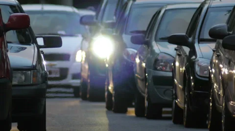 Traffic jam in the city -Dusk. 스톡 동영상 36638493