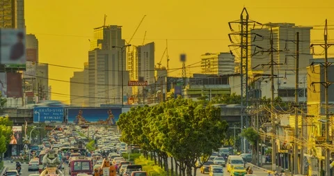 Traffic jam in the evening in the city. Stock Footage 100738745