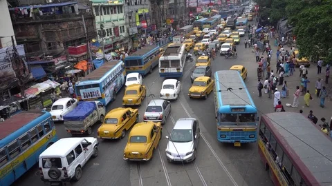 Traffic jam in Kolkata  스톡 동영상 82518893