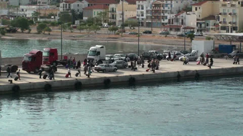 Traffic on the jetty (4) Vidéo 24630331