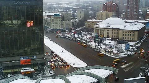Traffic In Kiev Evening Timelapse Stockbeeldmateriaal 10804687