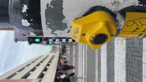 Traffic light button for pedestrian, walking safety, Vídeos de archivo 255227203