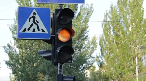 Traffic light change colors Stock Footage 41493292