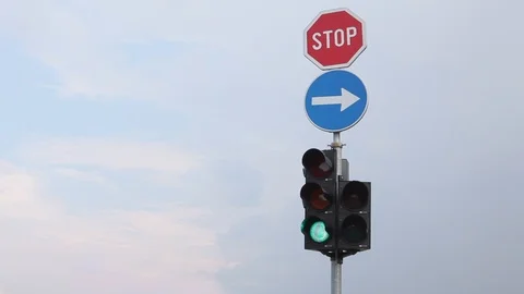 Traffic light changes the color of the lamps creates safety Stock Footage 91377983