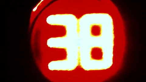 Traffic light countdown. Glowing red numbers. Vídeos de archivo 167344943