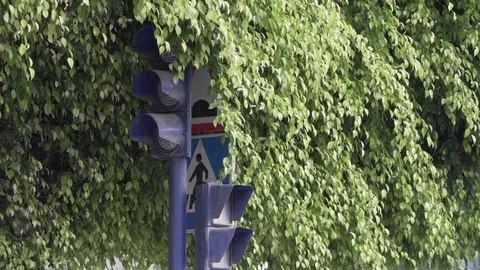 A traffic light flickering with yellow light Stock Footage 82283118