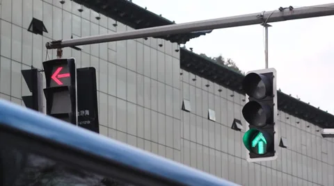 Traffic light Stock Footage 39302241