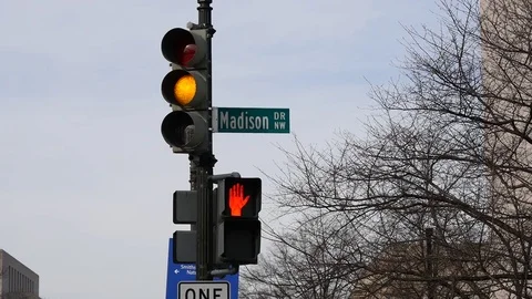 Traffic light Stock Footage 84302558