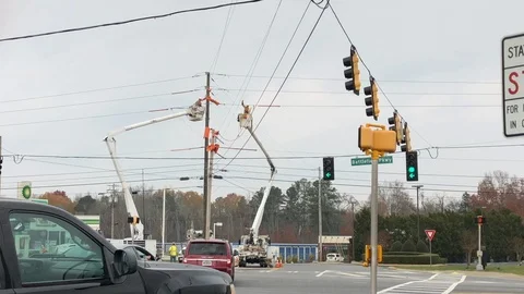 Traffic light repair Stock Footage 86171707