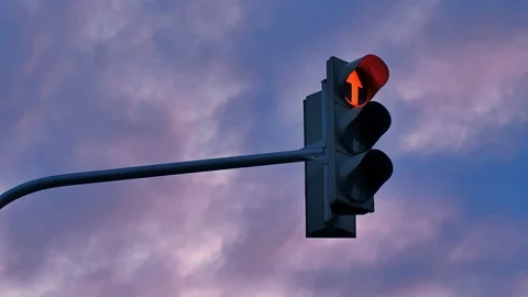 Traffic light on the road Stock-Footage 129678118