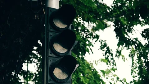 Traffic light sequence time-lapse captures the dynamic shifts in traffic Stock Footage 256737356