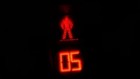 Traffic light sign in night 스톡 동영상 74066929