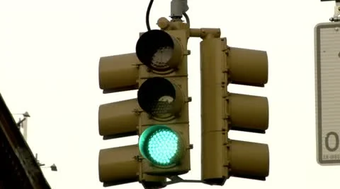 Traffic Light, Stoplight, Changes from Green to Yellow to Red  Stock Footage 22159849