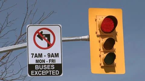 Traffic Light Turning Green Stock Footage 22693332