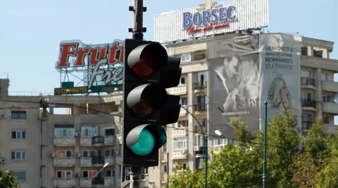 Traffic Light Turning From Green To Yellow And Red, Street, Traffic Stock Footage 43232753