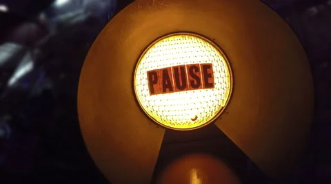 Traffic Light Yellow Pause, 4K Stock Footage 53425142