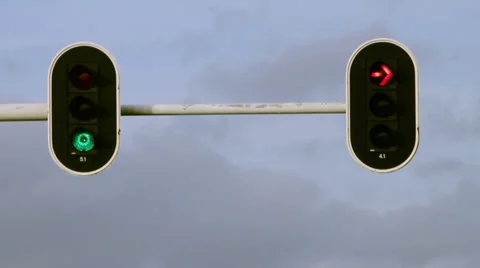 Traffic lights 2 Stock Footage 33926915