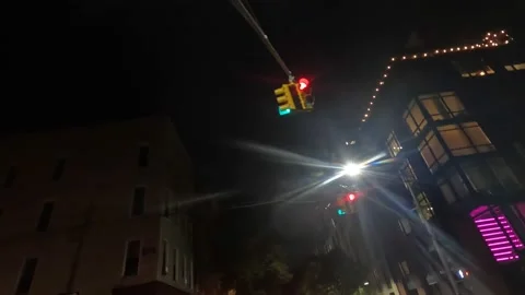 Traffic lights in darkness Stock-Footage 211140055