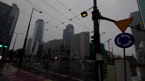 Traffic lights on a misty day Stock Footage 147353821