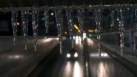 Traffic lights reflected in the formation of icicles Stock Footage 101862667