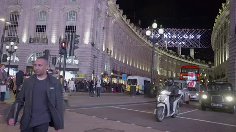Traffic in London Stock Footage 58880994