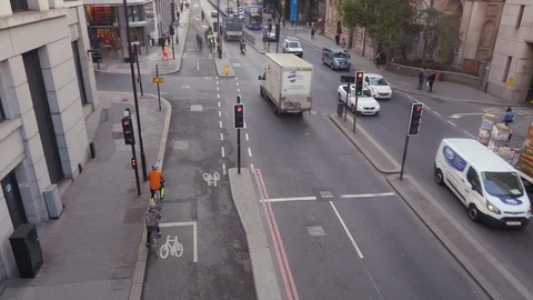 Traffic in London Stock Footage 102017598