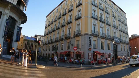 Traffic in Madrid in the sunset Stock-Footage 92089726