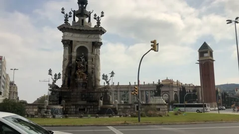 Traffic moving at the Placa de Espana Plaa d'Espanya in Barcelona Stock-Footage 152201530