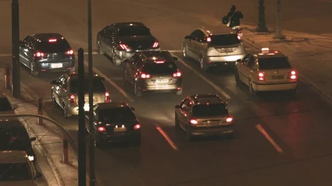 Traffic at night Vídeo Stock 81672394