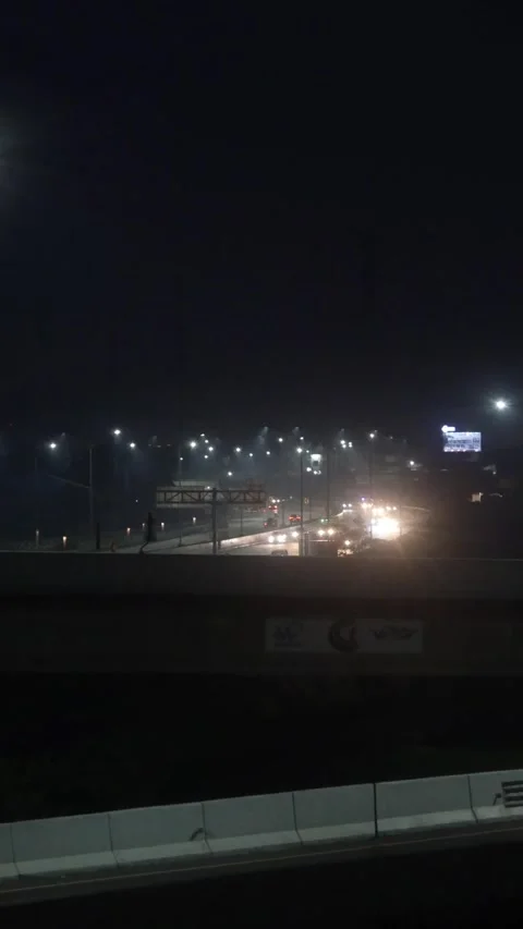 Traffic at night Stock Footage 321979012