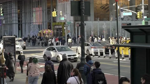Traffic in NYC and crowded sidewalks in Manhattan, NYC Video stock 200798807
