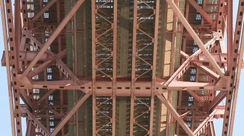 Traffic over the bridge  Video stock 527390