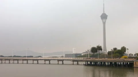 Traffic over a Low Bridge in Macau China. Footage 1920x1080 Stockbeeldmateriaal 64952393